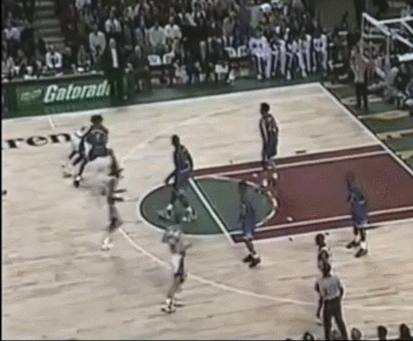 1664174851652030128.gif 2.gif